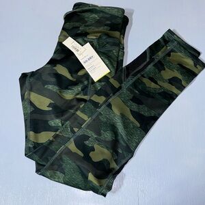 Old Navy Elevate Leggings